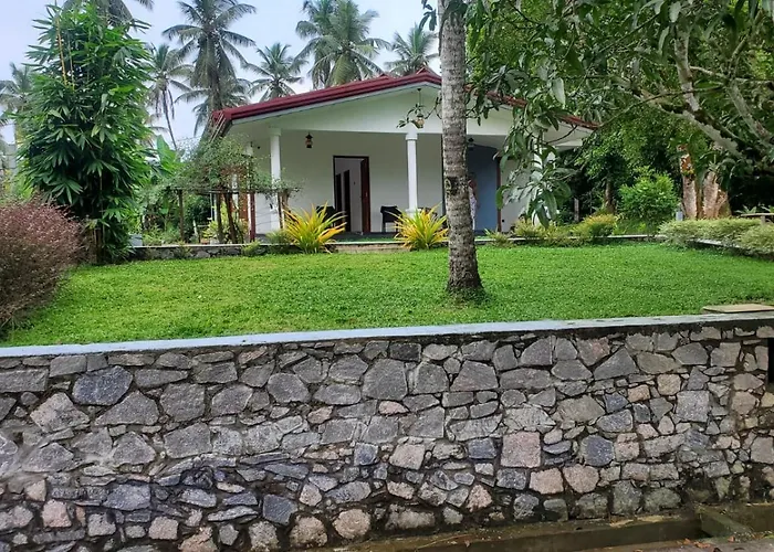 Private Villas in Colombo